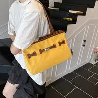 Women's Pu Leather Nylon Color Block Streetwear Square Zipper Shoulder Bag Tote Bag main image 4