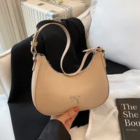 Summer New New Style Simple Shoulder Bag Niche Design Fashion Casual European Style Crescent Moon Bag Trend main image 4