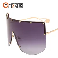 New Unisex Large Frame One-piece Metal Small Star Rice Nail Sunglasses 1025 Fashion Mask Sunglasses sku image 2