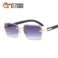 New Small Frame Men's And Women's Frameless Trim Color Sunglasses  Ins Big Star Sunglasses CT311 sku image 1