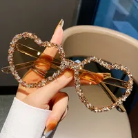 Love Heart Borderless Framed Diamond Fashion Sunglasses Party Party Funny High-grade Candy Color Sunglasses sku image 4