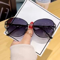 New Polarized Sunglasses, Sun Protection, Uv Protection, High-End Metal Sunglasses, Fashionable Diamond-Studded Light Luxury, Slimming And Trendy Style sku image 4