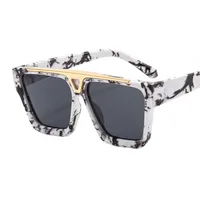 6005 New European Male And Female Box Color Pattern Sunglasses   Retro Gorgeous Sunglasses main image 3