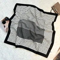 Silk Scarf Retro 90 Large Square Scarf Twill Printed New-style Silk High-end Sense Decorative Gift Scarf Wholesale main image 2