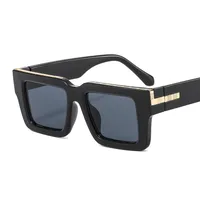T2 Fashion Men And Women's Catwalk Street Shooting Wide Side Sunglasses Retro Box Concave Shape Metal Decorative Sunglasses sku image 1