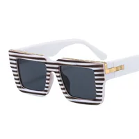 T2 Fashion Men And Women's Catwalk Street Shooting Wide Side Sunglasses Retro Box Concave Shape Metal Decorative Sunglasses main image 4