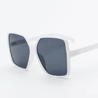 Women's Sunglasses Fashionable Summer Anti-Uv Sunglasses Large Frame Street Photography Sunglasses J1932 sku image 5
