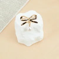 New Style Brooch Women's High-end Zinc Alloy Niche Corsage Fresh And Sweet Clothing Accessories Clothing Accessories sku image 5