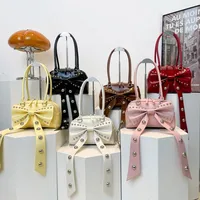 Women's Pu Leather Solid Color Bow Knot Streetwear Square Zipper Shoulder Bag main image 1