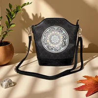 New Ethnic Style Vertical Crossbody Mobile Phone Bag Composite Leather Women's Bag Retro Style Shoulder Women's Bag main image 2