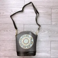 New Ethnic Style Vertical Crossbody Mobile Phone Bag Composite Leather Women's Bag Retro Style Shoulder Women's Bag sku image 5