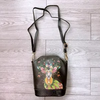 New Ethnic Style Vertical Crossbody Mobile Phone Bag Composite Leather Women's Bag Retro Style Shoulder Women's Bag sku image 7