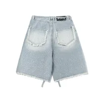 Jiayiku Men's  High Street American Style Vintage Washed Rough Edge Denim Shorts Personalized Hot Drilling Pants Wide Legs main image 4