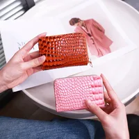 New Card Holder For Women, Crocodile Pattern Solid Color Accordion Card Holder, Simple Multi-Card Slot Card Holder, Zipper Coin Purse For Women main image 2
