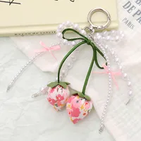 1 Piece Elegant Lady Sweet Strawberry Bow Knot Beaded Beaded Bag Pendant Keychain main image 3