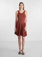 Ladies Basic Style Dress Suitable For Various Occasions Simple And Elegant Design Pure Color Weekend And Lawn Polyester Fabric Sleeveless Knee-Length Casual And Holiday Style Summer Regular Fit Slim Waist Mid Waist main image 1
