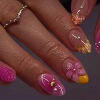 Sweet Short Almond Nail Tip French Flower Pearl Shell Design Removable Shiny Nails 24 Pieces  Style main image 1