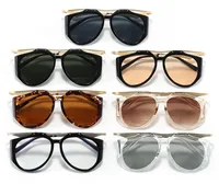 High-End Personality Street Style Sunglasses Women's Fashion Travel UV Protection Black Full Frame Glasses Hip Hop Streetwear main image 2