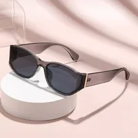 Retro High-End Cat Eye Sunglasses UV Protection Round Face Suitable Fashionable Travel Driving Unisex Square Frame Sun Glasses sku image 3