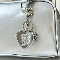New Ins Lucky Four Leaf Clover Heart Shaped Mirror Keychain Y2K Niche Bag Charm High End Accessory Makeup Metal Pendant sku image 4