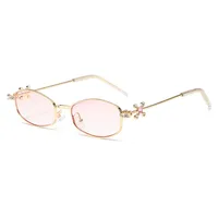 Fashionable Diamond Alloy Arm Sunglasses Women's Luxury Jewelry OnRing Eyewear Oval Frame Full Frame Hexagonal And Circular Design main image 3