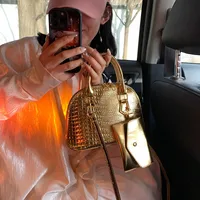Elegant Shell-Shaped Handbag Women's Crossbody Shoulder Bag  Spring Crocodile Pattern High Quality Textured Mother And Child Bag main image 4