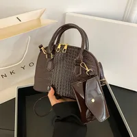 Elegant Shell-Shaped Handbag Women's Crossbody Shoulder Bag  Spring Crocodile Pattern High Quality Textured Mother And Child Bag sku image 2