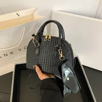 Elegant Shell-Shaped Handbag Women's Crossbody Shoulder Bag  Spring Crocodile Pattern High Quality Textured Mother And Child Bag sku image 4