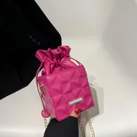 Fashion Retro Summer Women's Cross-Body Bag Fashion Casual Shoulder Bag Beautiful Fashion Handbag Square Magnetic Snap sku image 3