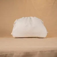 Cloud-Shaped Handbag Women's Fashion All-Match Clipped Button-Style Crossbody Bag Small Size Dumpling-Shaped Pu Material Shoulder Belt sku image 1