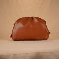 Cloud-Shaped Handbag Women's Fashion All-Match Clipped Button-Style Crossbody Bag Small Size Dumpling-Shaped Pu Material Shoulder Belt sku image 7