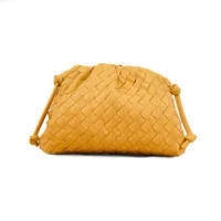 Sweet Cloud-Shaped Women's Cross-Body Bag Fashion Handbag Dumpling Bag Leisure Travel Pu Material Lock Closure Small Size main image 2