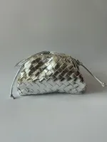 Sweet Cloud-Shaped Women's Cross-Body Bag Fashion Handbag Dumpling Bag Leisure Travel Pu Material Lock Closure Small Size sku image 19