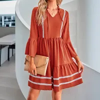 Casual Lace Dress Hooded Short Sleeve V-neck Pleated Skirt Polyester Fabric Han Style Ninth Sleeve Mid-Length Dress Dress main image 3