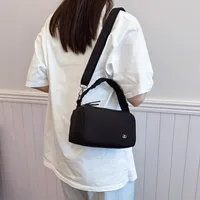 Women's Nylon Solid Color Streetwear Square Zipper Shoulder Bag main image 4