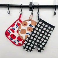 Microwave Oven Gloves Nordic Style Cotton Fabrics Printing Baking Insulation Gloves Heat Proof Mat Oven Gloves main image 1