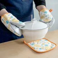 Microwave Oven Gloves Household Kitchen Heat Insulation Gloves Heat Proof Mat Baking Oven Gloves sku image 2