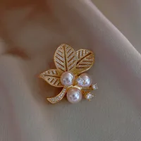 Flower Pearl Brooch Female Suit Anti-light Button Korean Fashion Pin Brooch Female sku image 5