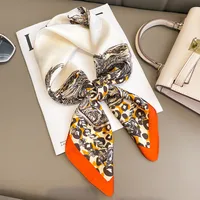 Women's Simple Style Classic Style Leopard Polyester Printing Silk Scarf main image 4