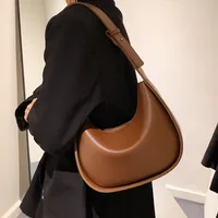 Women's All Seasons Pu Leather Solid Color Elegant Classic Style Square Zipper Shoulder Bag Underarm Bag main image 3
