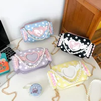 Women's Small Pu Leather Heart Shape Classic Style Square Zipper Crossbody Bag main image 1
