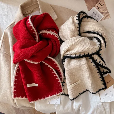 Women's Classic Style Streetwear Solid Color Wool Blend Knit Scarf