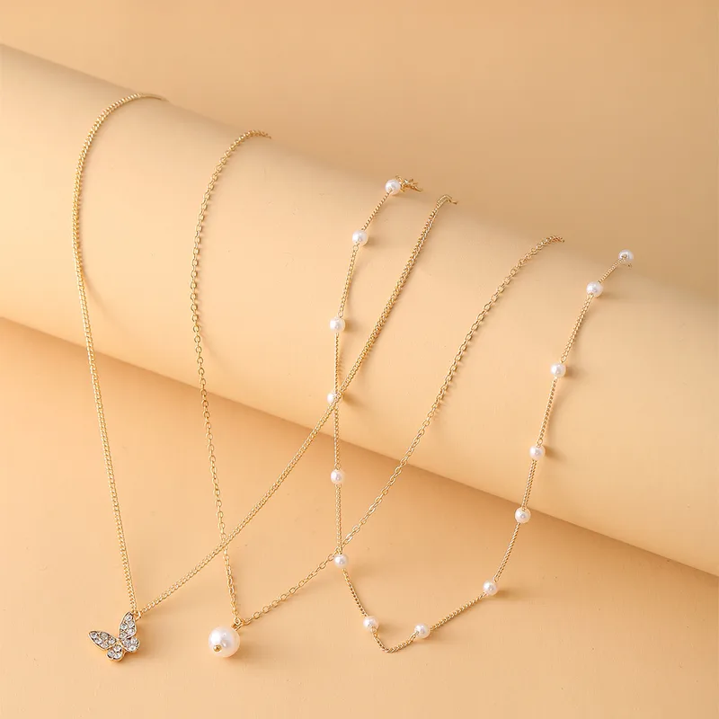 Vintage Style Butterfly Alloy Rhinestone Wholesale Necklace