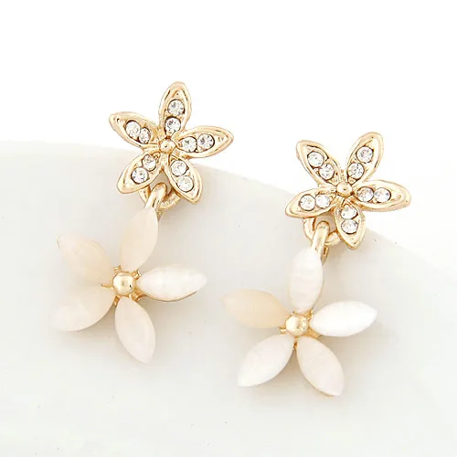 Boutique Korean Fashion Sweet Flash Diamond Flower Opal Temperament Earrings