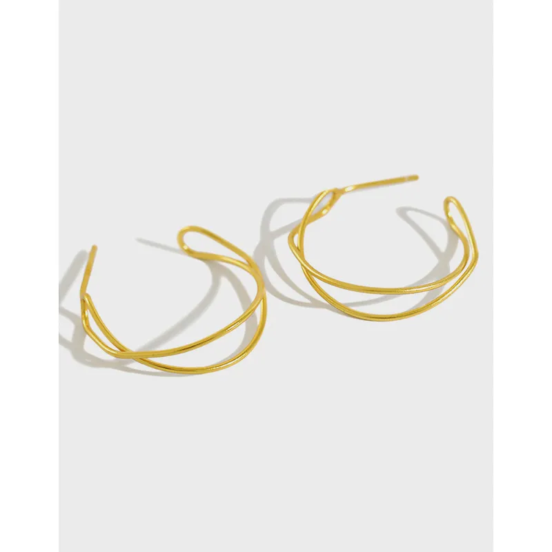 Yh368 Korean S925 Sterling Silver Stud Earrings Simple Interweaving Wave Distorted