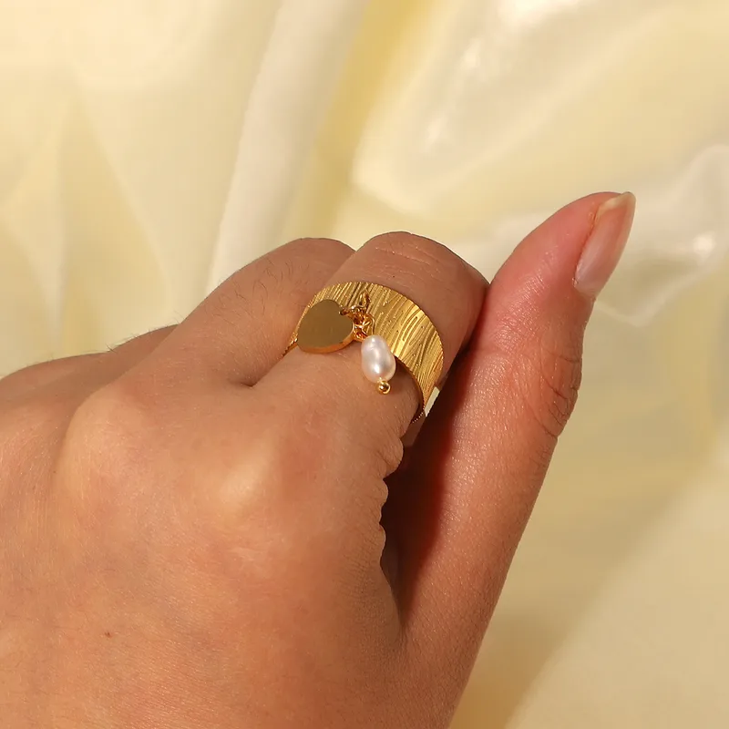 Wholesale Jewelry Fashion Heart 304 Stainless Steel Shell Inlaid Shell