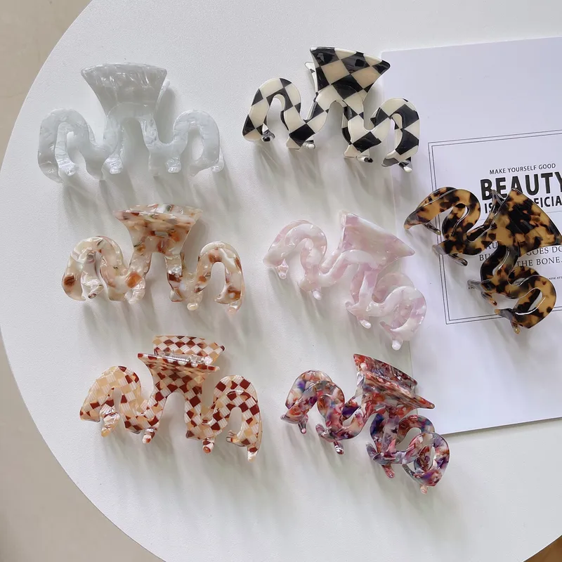 Fashion Geometric Acetic Acid Sheets Hollow Out Hair Claws