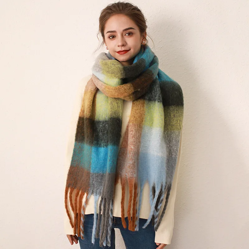 Women's Fashion Lattice Polyester Tassel Polyester Scarves