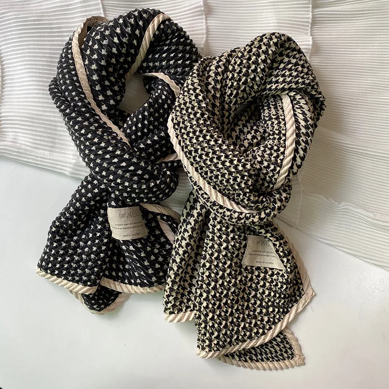 Women's Vintage Style Plaid Cotton And Linen Scarf