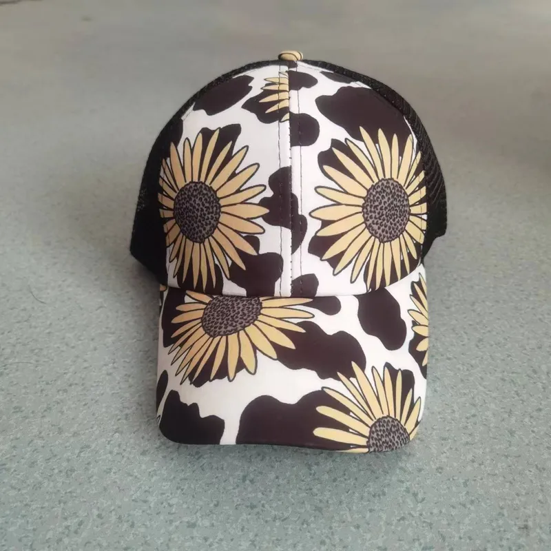 Women's Simple Style Classic Style Geometric Flower Curved Eaves Baseball Cap